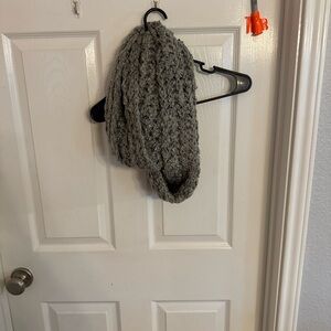 Elegant Charcoal Knit Scarf